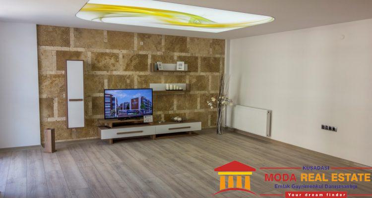 KUŞADASINDA 180M2 3+1 RESİDENCE DAİRE