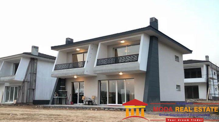 KUŞADASI SATILIK MÜSTAKİL 200 m2 BÜYÜK BAHÇELİ VİLLALAR